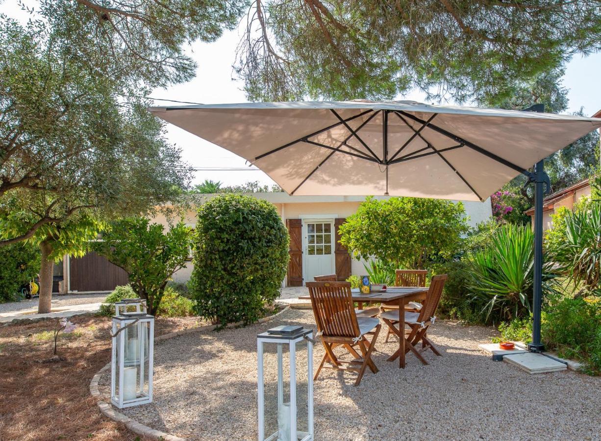 Haus Mit Garten Ueber Der Bucht Von Cannes วาลูริส ภายนอก รูปภาพ