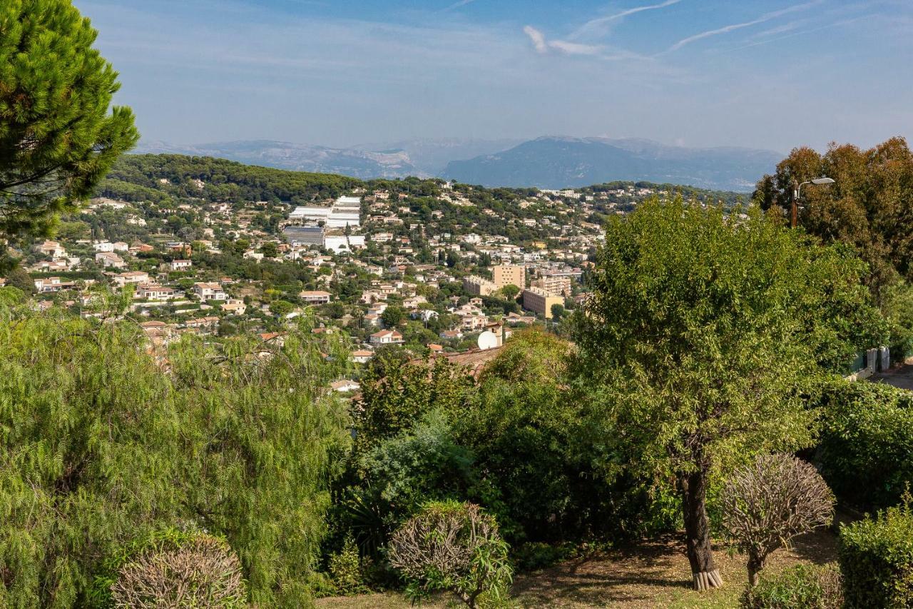 Haus Mit Garten Ueber Der Bucht Von Cannes วาลูริส ภายนอก รูปภาพ